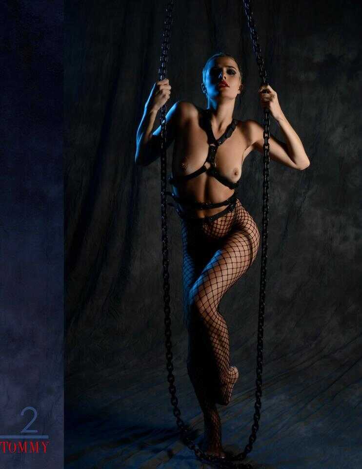 Back cover Mufin - Harness And Chains