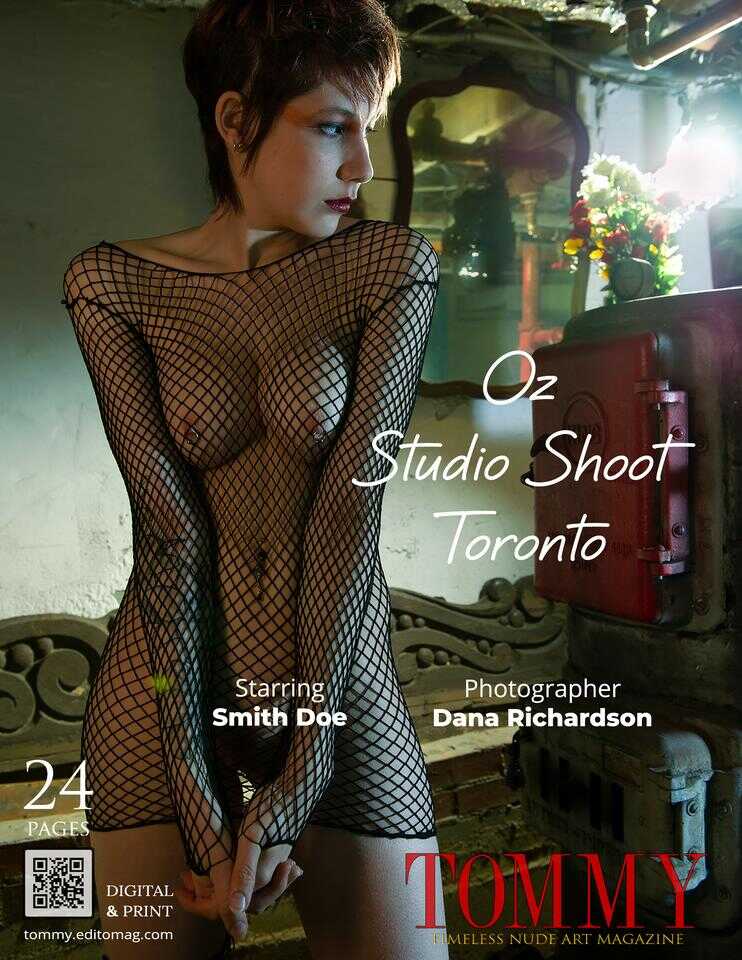 Back cover Dana Richardson - Oz Studio Shoot Toronto